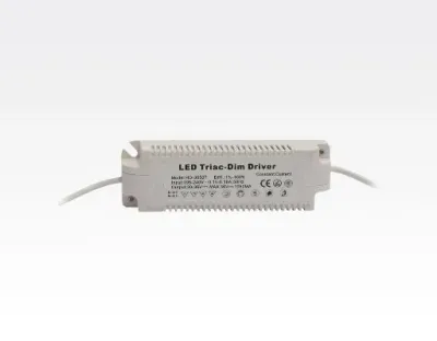 24W LED Einbau Downlight weiß quadratisch dimmbar Neutral Weiß / 4000-4500K 2400lm 230VAC IP43 120Grad -Ausstellungsstück mit kleinen Schönheitsfehler — Bild 7