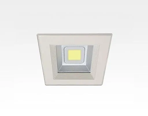 8W LED Einbau Downlight weiß quadratisch Warm Weiß / 2700-3200K 480lm 230VAC IP44 120Grad