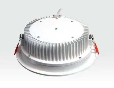 24W LED Einbau Downlight weiß rund Warm Weiß / 2700-3200K 2160lm 230VAC IP44 120Grad -Ausstellungsstück mit kleinen Schönheitsfehlern — Bild 3
