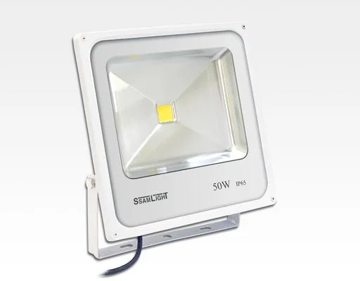 50W LED Strahler Warm Weiß 120Grad Verkehrsweiß / 2700-3200 K 3764lm IP65 230VAC -Ausstellungsstück mit kleinen Schönheitsfehlern