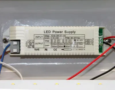 50W LED Feuchtraum Wannenleuchte Kunststoff Neutral Weiss / IP65 230VAC 1575mm — Bild 4