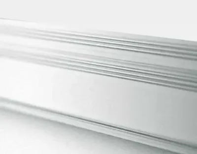 36W LED Paneel Zwischendecke 2300lm 4000K 0-10V dimmbar 610x610mm 240VAC mit Schönheitsfehler — Bild 3