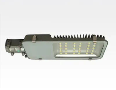 30W LED Straßen Beleuchtung Dim1-10V Neutral Weiß Zopf 6cm 0Grad / 2700lm 50000h IP65 230VAC 120Grad