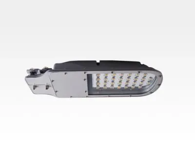 30W LED Weg- und Straßen Beleuchtung Neutral Weiß 120Grad / 3600lm IP65 230VAC -Ausstellungsstück mit kleinen Schönheitsfehler