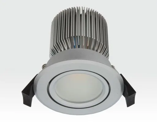 10W LED Spot silber frosted Warm Weiß dimmbar / 650lm IP44 230VAC