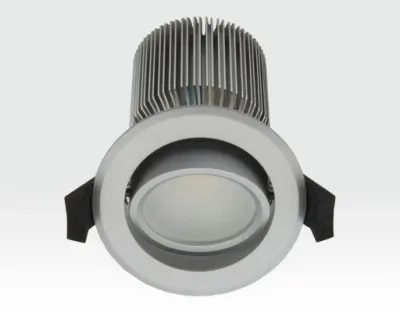 10W LED Spot silber frosted Warm Weiß dimmbar / 650lm IP44 230VAC — Bild 2