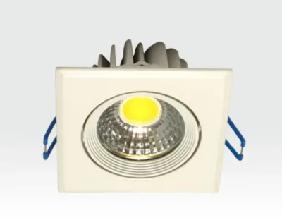 5W LED Einbau Spotleuchte weiß quadratisch Neutral Weiß / 4000-4500K 300lm 230VAC IP44 65Grad -Ausstellungsstück mit kleinen Schönheitsfehler