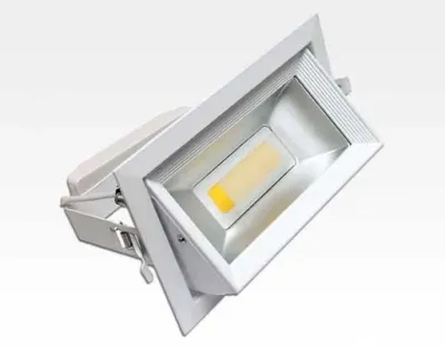 30W LED Einbau Spotleuchte weiß rechteckig Neutral Weiß / 4000-4500K 1800lm 230VAC IP44 120Grad - Ausstellungstücke mit Schönheitsfehler Gehäuse leicht gelblich — Bild 3