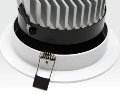 9W LED Einbau Spotleuchte weiß rund Warm Weiß / 2700-3200K 585lm 230VAC IP40 120Grad — Bild 4