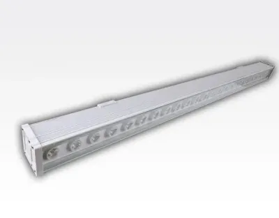 24W IP65 LED Wall Washer Fassadenstrahler Warm Weiss / 24VDC 1000mm 120° dimmbar