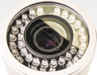 IP Kamera mit JunctionBox ITX security NCB2003PR IR LEDs 2MP MotorZoom 3-9mm AutoFokus / SDHC PoE 1080p FullHD Heizung CVBS Out — Bild 8